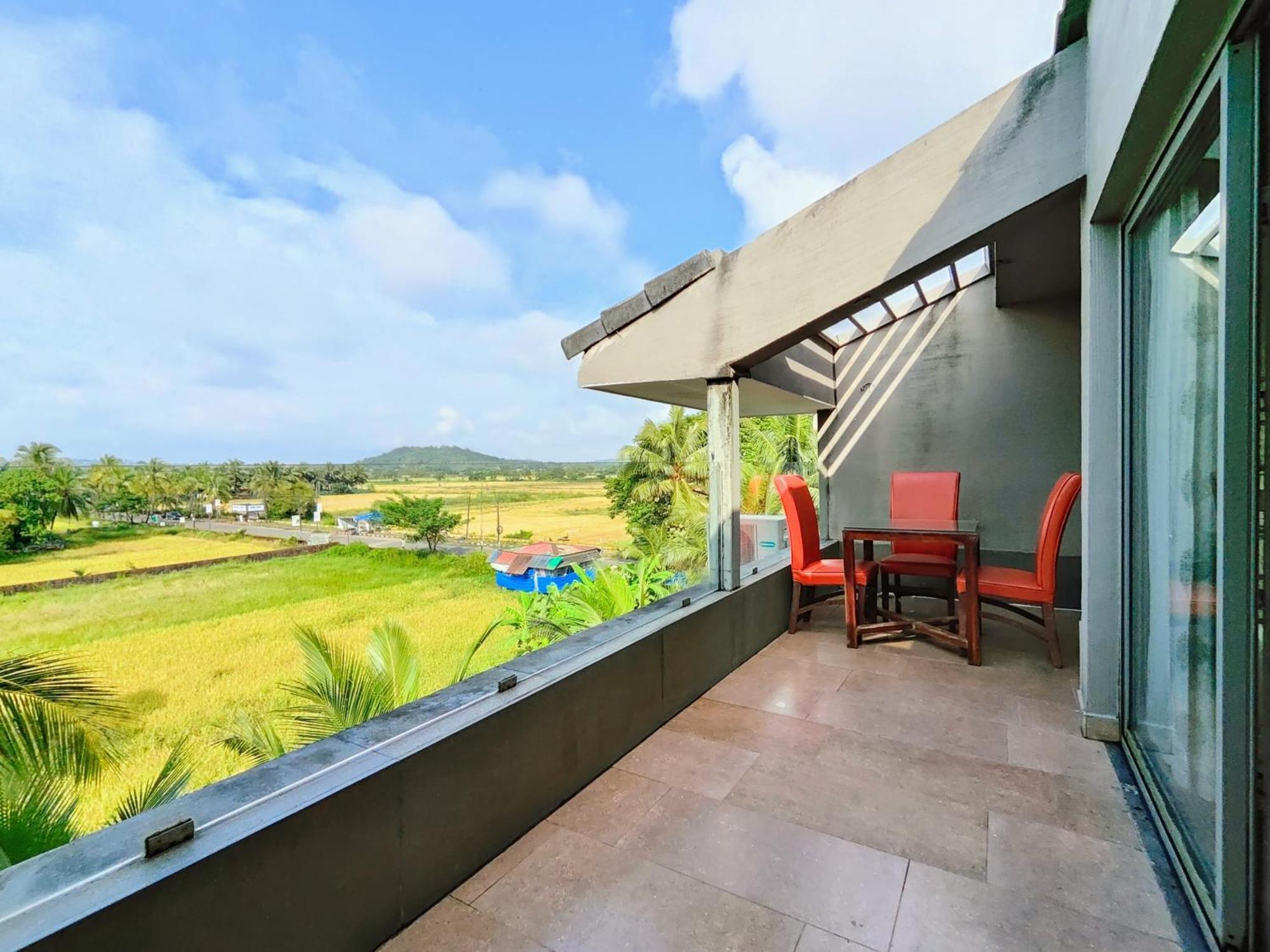 August Villas, Saligao -Private Pool Villas ภายนอก รูปภาพ